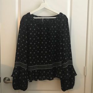 SOLD Max Edition Black Geometric Star Print Blouse